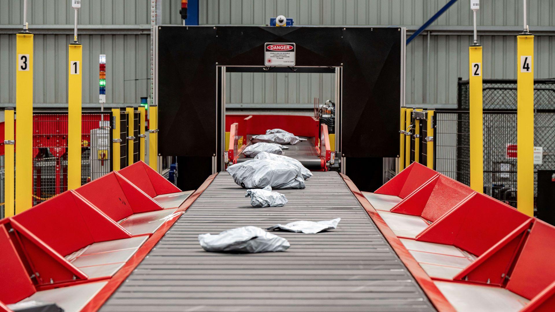 Australia Post airport sort 1
