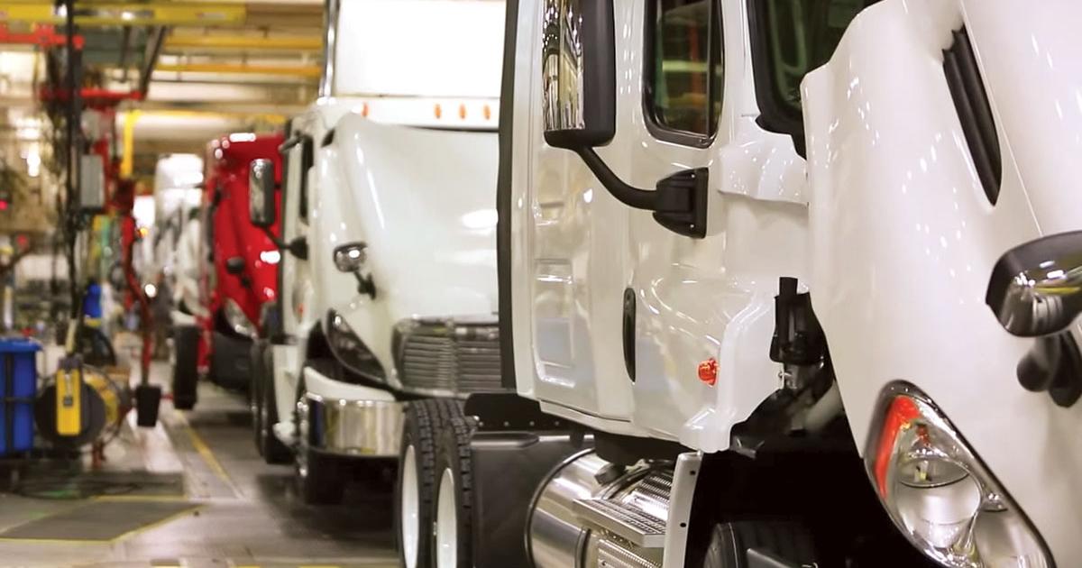 Sales Freightliner 1200