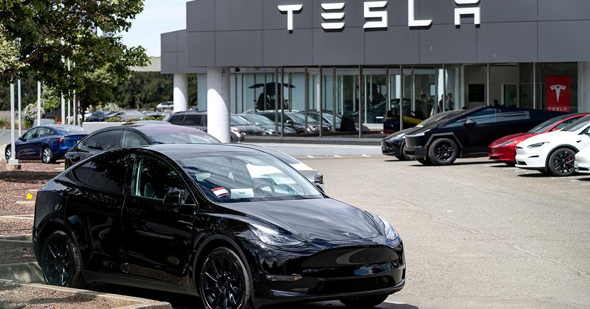 Tesla 1200 0